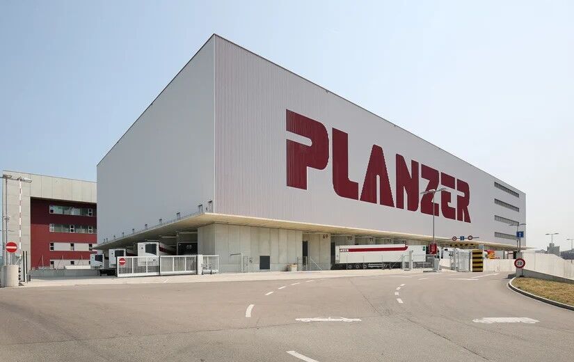 20_logistikcenter_planzer_transport_ag_pratteln
